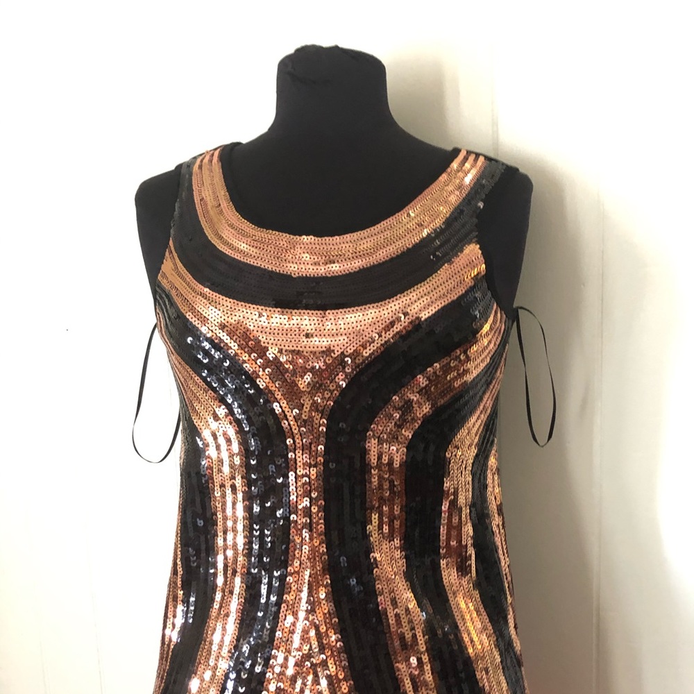 Women’s Avenue Dress